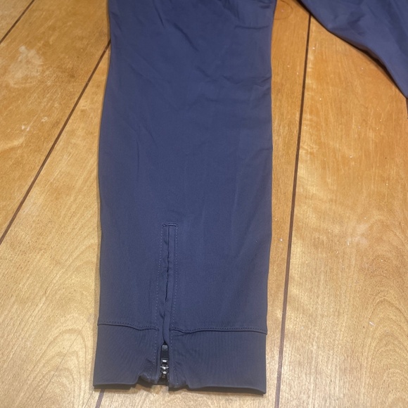 Rhone Commuter Jogger Pants Mens Size 33 Color Dark Gray Zip Up Ankle - Picture 12 of 16